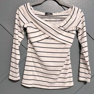 SHEIN top size Medium. Fits like a small.